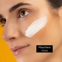 Apivita Express Pumpkin maschera viso detossinante ed esfoliante 2 bustine monodose da 8ml