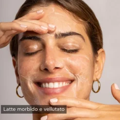 Apivita Face Cleansing Latte Detergente 3in1 per Detersione Delicata Viso e Occhi 200ml