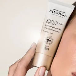 Filorga Uv Cellular Protect Crema Viso Protezione Solare SPF 50+ 40 ml