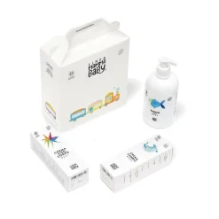 Mammababy Gift Box per Cura Pelle Neonati e Bambini Bagno 500ml + Crema Cambio 100ml + Crema Viso-Corpo 100ml