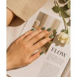 Ne Beauty Oliva UV 20 Strips per Manicure Fai da Te Colore Oliva Confezione da 20 Strisce
