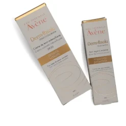 Saggezza di Bellezza: Kit Viso Antirughe by Avene 2 Prodotti